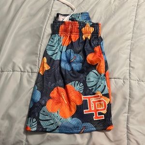 Inaka power shorts